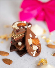 Load image into Gallery viewer, Juliettes Square
