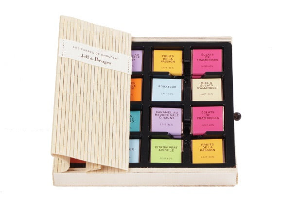 بوكس كاريه كبير     Carre 60 pcs large box